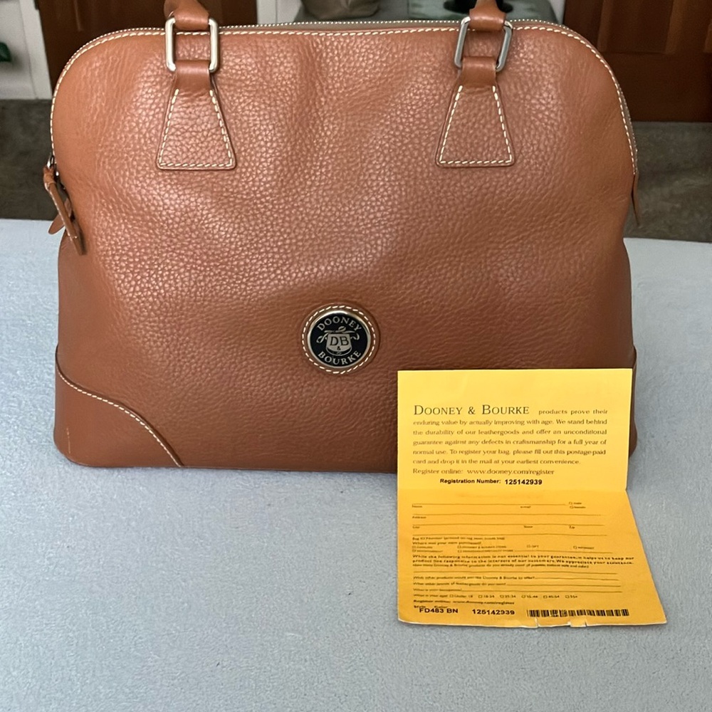 Dooney & Bourke pebble leather handbag, coin purse & a handbag organizer